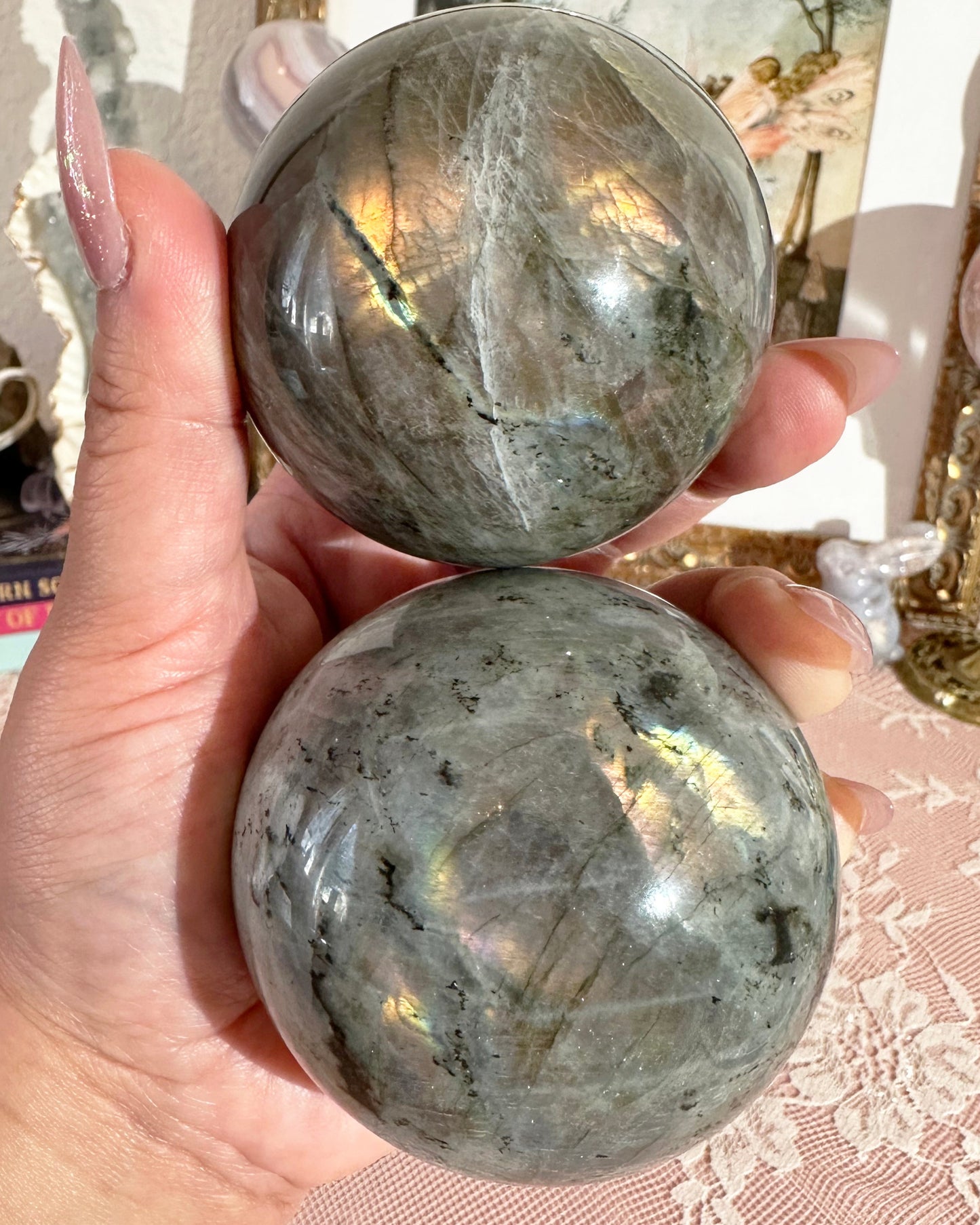 Labradorite Sphere Crystal Ball – Colorful Flash, Intuition & Aura Protection | 1 Piece