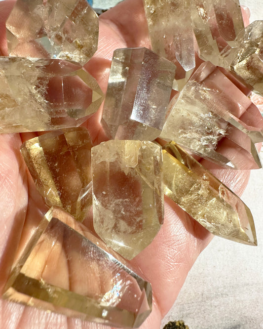 Mini Natural Citrine Tower Crystals – Joy & Manifestation | Choose Your Quantity