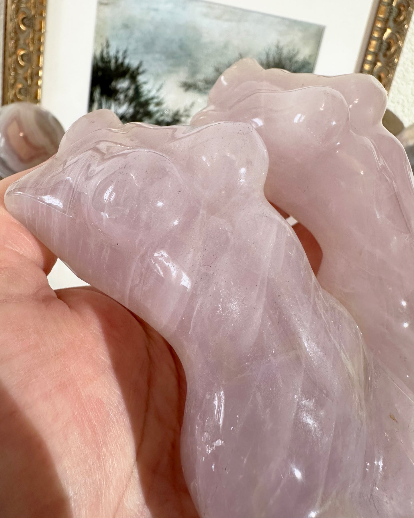 Purple Rose Quartz Goddess Body Carving – Venus Figure Love Crystal, Feminine Energy  | 1 Piece