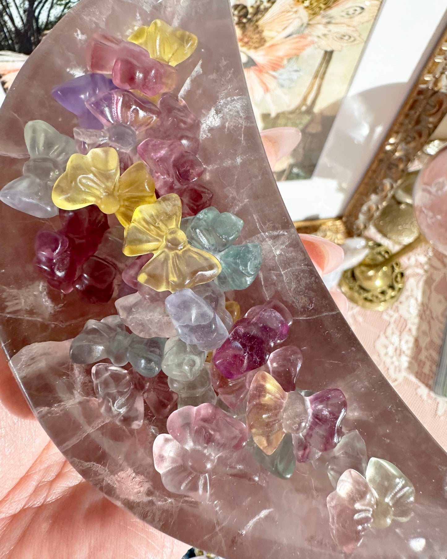 Mini Fluorite Bow Crystal Carving – Coquette Ribbon, Focus & Clarity | Choose Color, 1 Piece