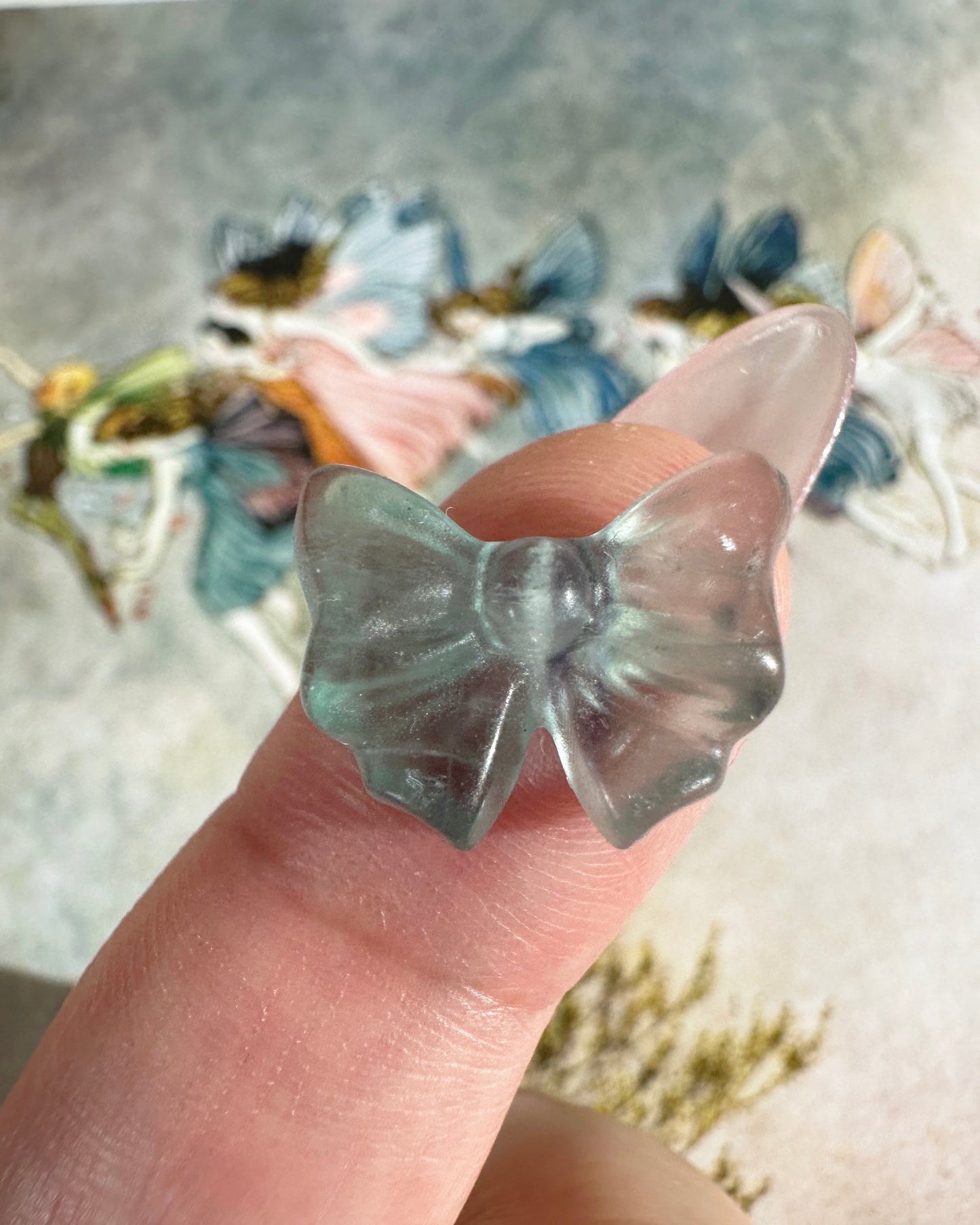 Mini Fluorite Bow Crystal Carving – Coquette Ribbon, Focus & Clarity | Choose Color, 1 Piece